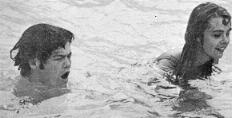 MICKY & SAMANTHA ON HONEYMOON IN HAWII