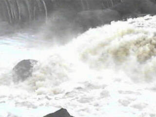 Falls on main Beaver