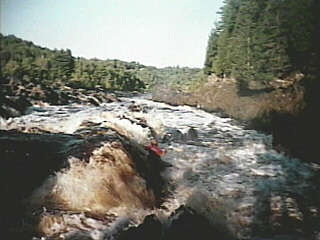 'Fin Falls', entrance