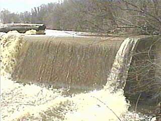 leftmost 20' at highwater