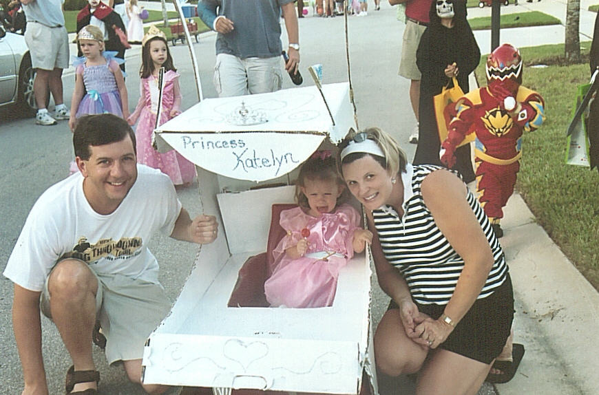 It's the Princess in her carriage!