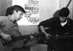 Zonyx Report Photo:  Dave "Snaker" Ray & Spider John Koerner at the Avant Garde in the '60s, from Ray's Web site.  Follow link for info.