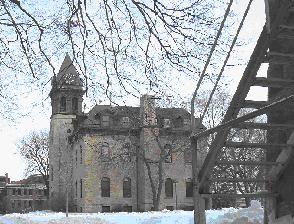 Willis Hall, on the National Registry of Historical buildings.  One of the oldest buildings on campus. Originally a dormitory, then in the 20th Century it was the student union, post office, radio studio.  Now it is home to the philosohpy, anthropology and sociology offices.