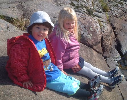 (Erika and Linnea)