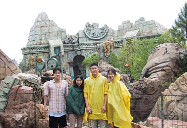 soaking wet @ Islands of Adventure, Orlando, FL, March 2001