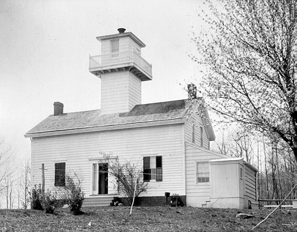 The New Dorp Rear Range Light