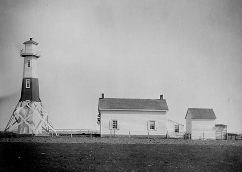 The Old Elm Tree Range Light 