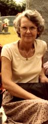 auntfay.jpg (7739 bytes)