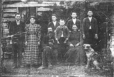 ivowensfam.jpg (41844 bytes)