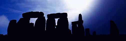 Was there extraterrestrial knowledge behind Stonehenge?  (www.pbs.org)