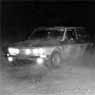 CIBI� head-lights - Magazine 4Rodas JUL1975