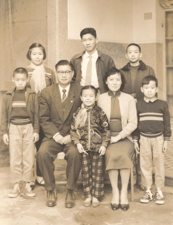 Mao Family(1957)