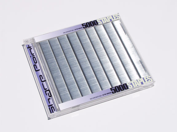 Staples, packaging