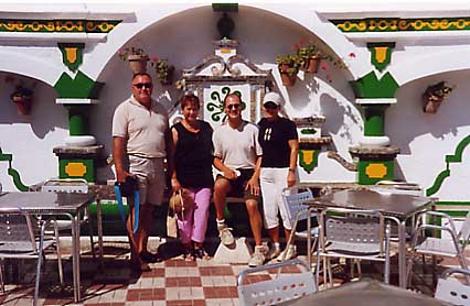 Gruppenbild mit unseren Gastgebern