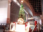 Kyoto Station Singing Christmas Tree