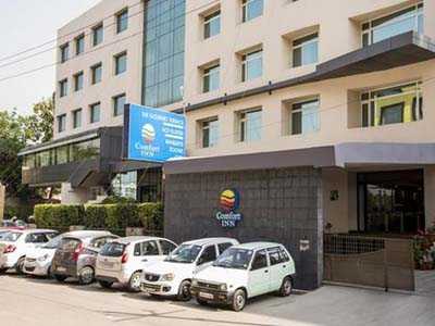 Escorts Service in Comfort inn Hotel Lucknow