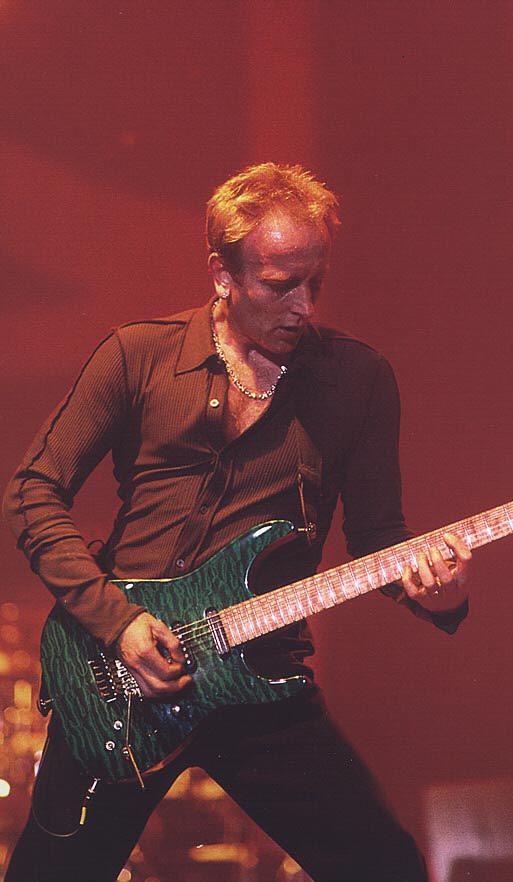 Phil Collen Bio