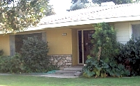 frontdoor.jpg (26613 bytes)