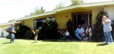 waterfight2002.jpg (119013 bytes)