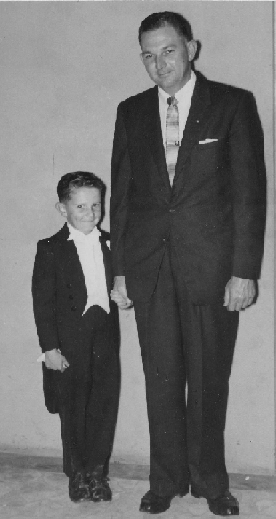 dadandme2.gif (139753 bytes)