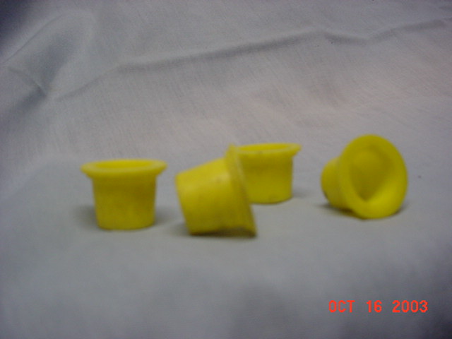 Caps