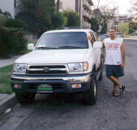 my4runner2.JPG (24996 bytes)