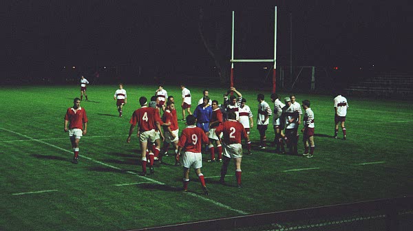 rugby1.jpg (37731 bytes)