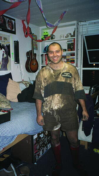rugby_mud.jpg (97943 bytes)