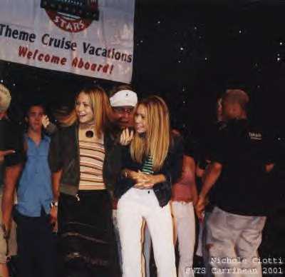 Mary-Kate & Ashley, Nicoles bild
