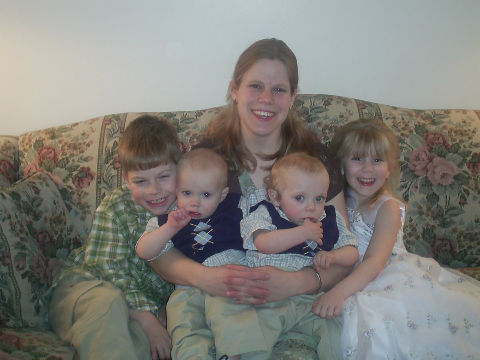 Kristiana & the kids, Spring 2007