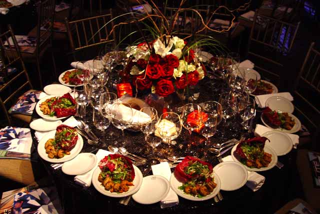 Table Setting with roses