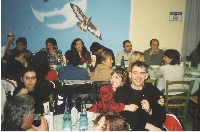 La tavola unisce...soprattutto 

quando e' piena di buon cibo.