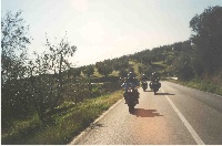 Certo che siamo 

belli tutti in fila.