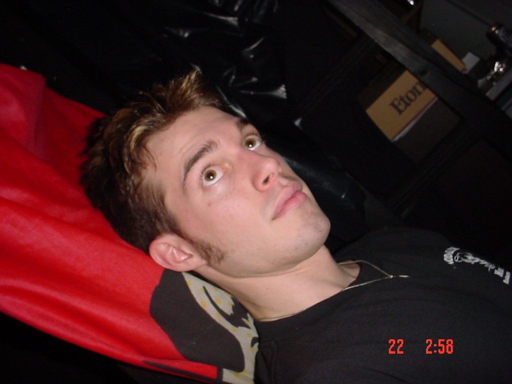 Too up close and personal.&nbsp;&nbsp; (See the blond high lights...?&nbsp;&nbsp;&nbsp; : o&nbsp;&nbsp; : x