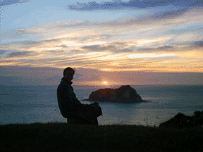 The sun rising at the lighthouse again