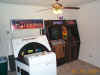 jason_arcade1.jpeg (14880 bytes)