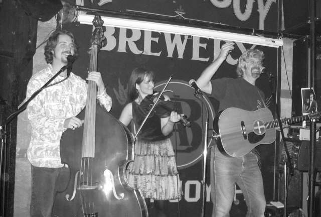 Modern Icons on Stage at Bube's Bewery