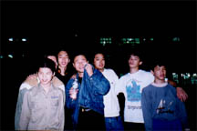 hm... gang, infront of the blind school building...~ i still think robert looks gay~