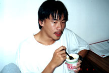 yes... we were having cup noodle party~