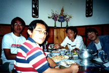 hehe at palo alto eating fake thai food~