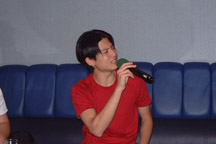 albert's solo! nice red t-shirt haha~