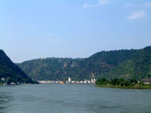 rhine river, extremely fast running... wide... not much bridges around here, Rhine Valley