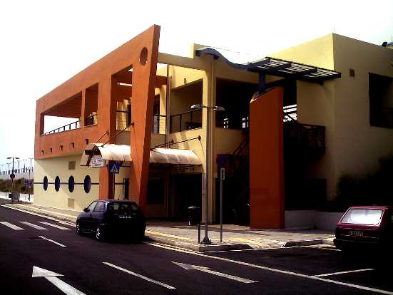 NEA PERAMOS RAILWAY