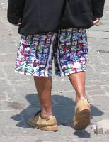 the signature men's pants from Santiago Atitl�n