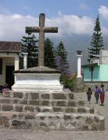 plaza of the cathedral, Santiago Atitl�n