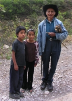 note the machete at his side - *the* essential accessory for the rural Guatemalan