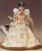 QE2 in State Robes