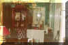 Entry Alcove - They had it as an office with dark teal walls.