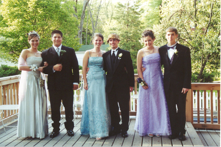 Everybody's lookin' spiffy!