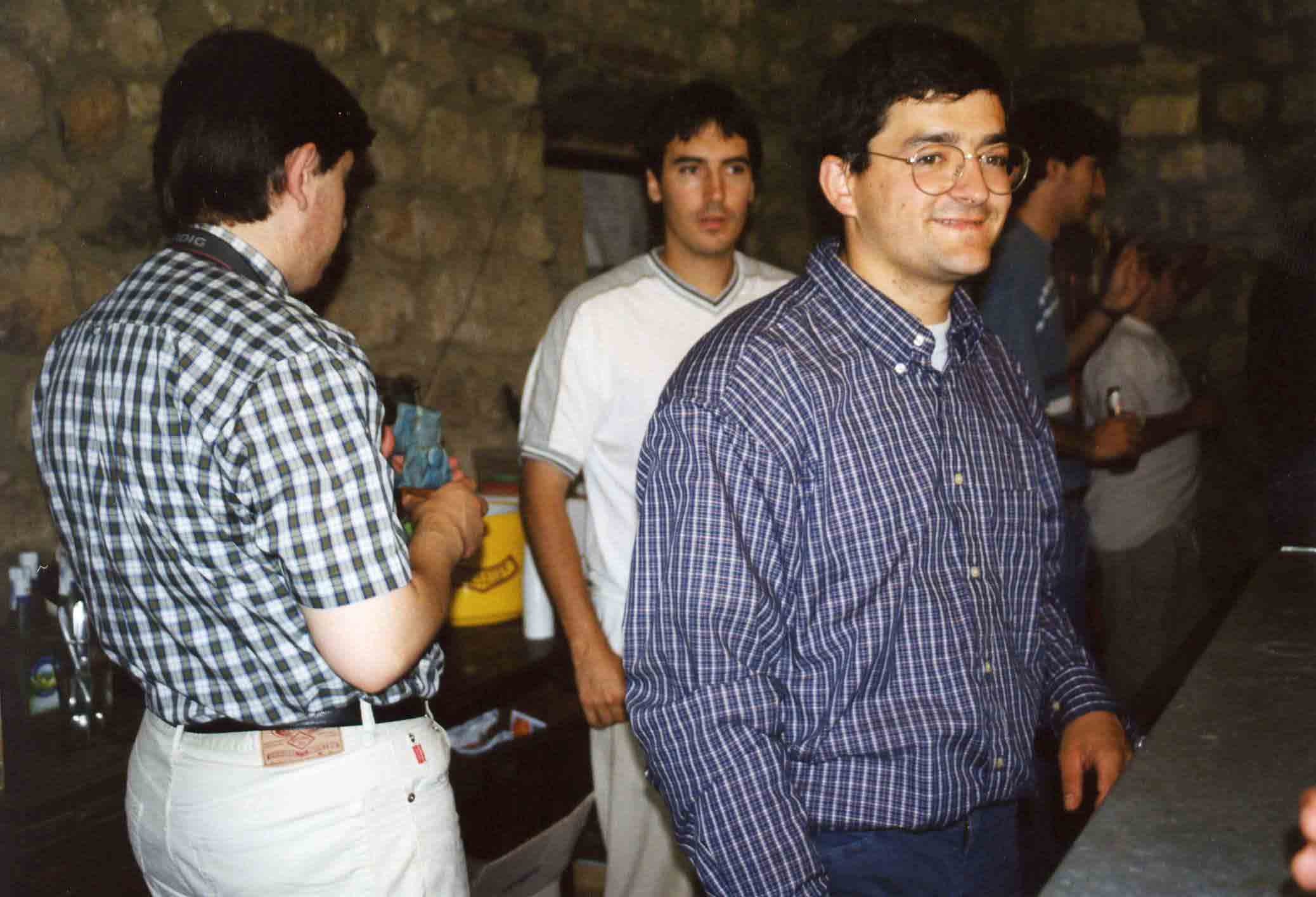 MARQUITOS Y ARICHA (JE JE)